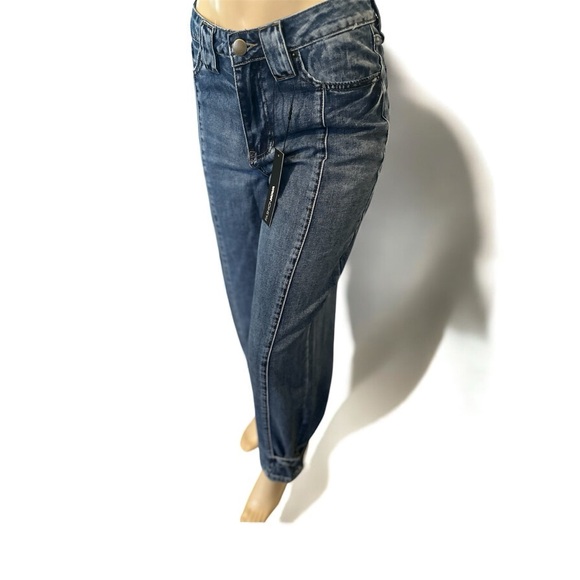 Fashion Nova Medium Wash Denim Jeans - Picture 5 of 8